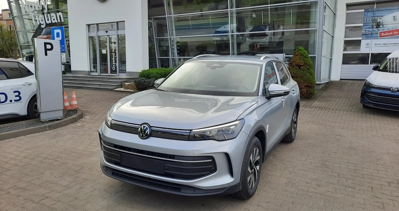 Volkswagen Tiguan cena 165500 przebieg: 10, rok produkcji 2024 z Góra Kalwaria małe 497